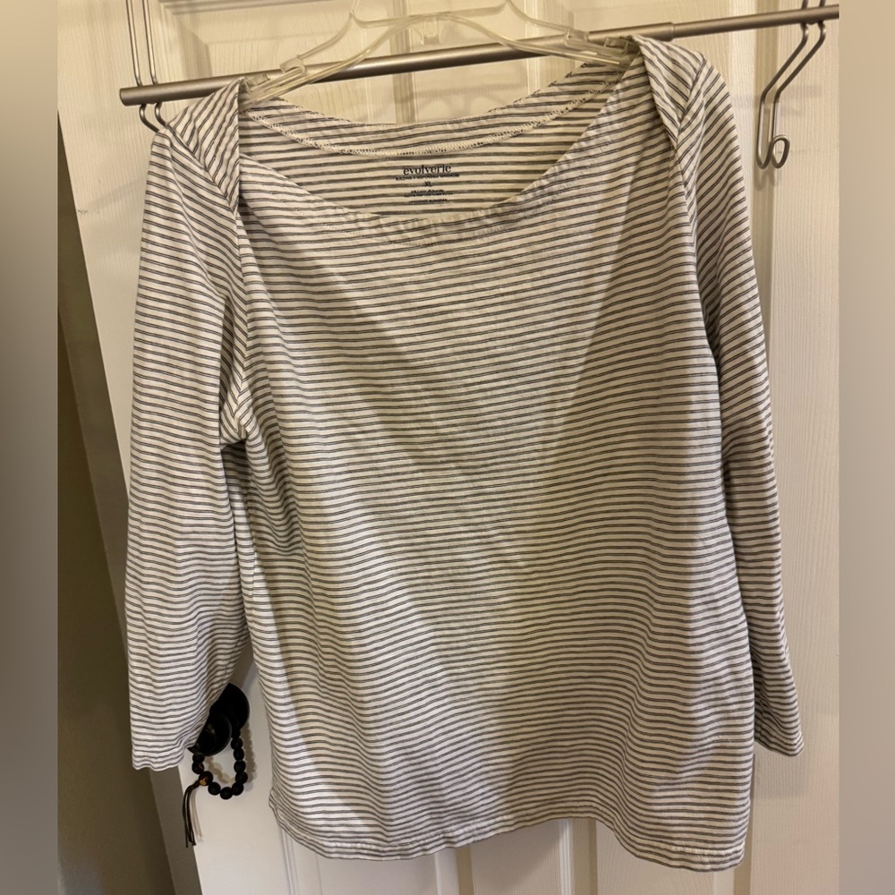 Evolverie Women's Long Sleeve Boat Neck Micro Striped Tee - Black and White
